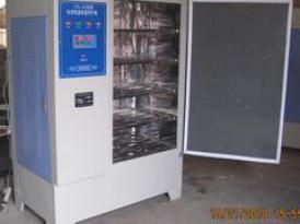 TLD-YH40B/80B水泥混凝土标准养护箱